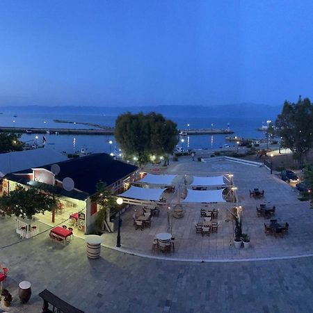 Grand Apartments Nea Koroni Buitenkant foto