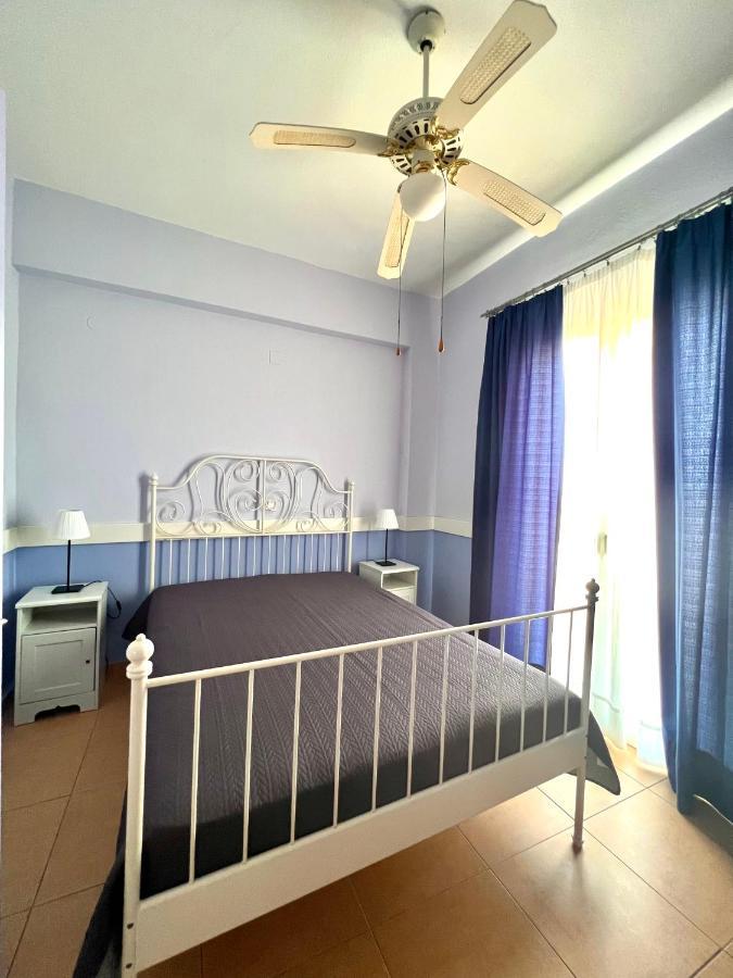 Grand Apartments Nea Koroni Buitenkant foto